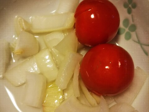 ミニトマトと玉ねぎのピクルス